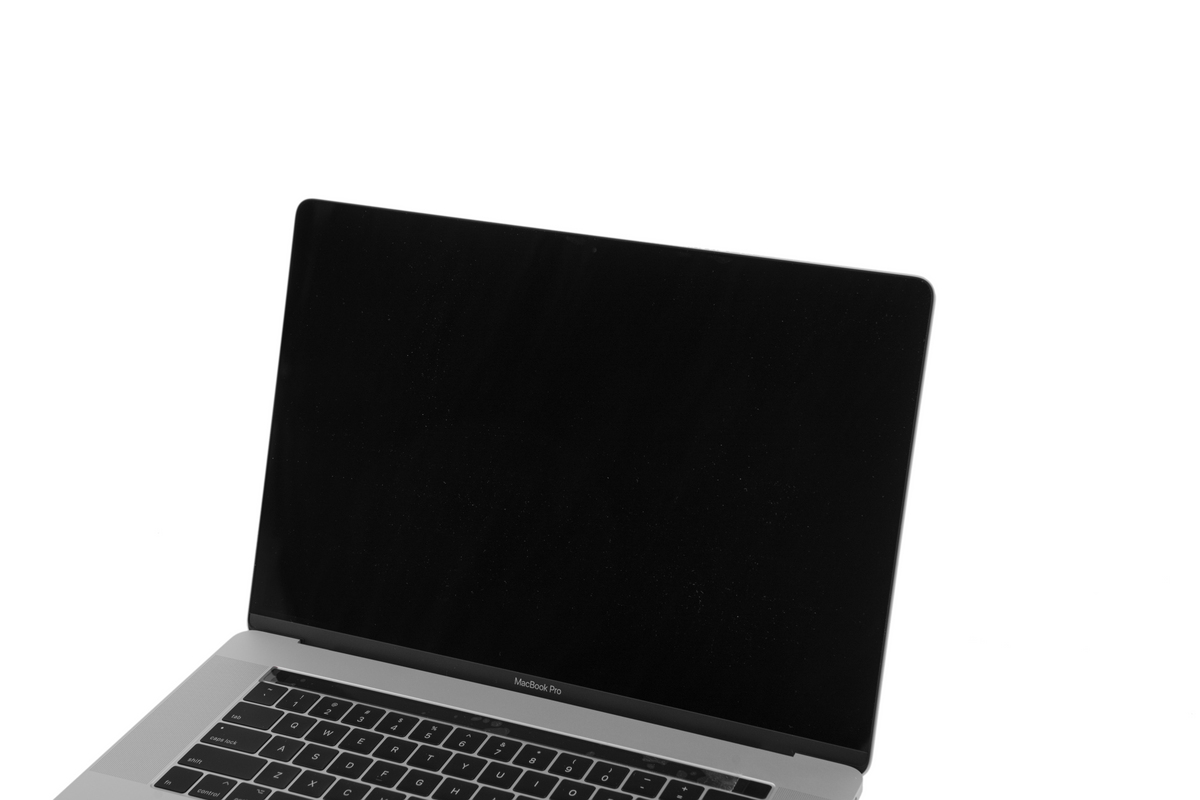 MacBook Pro 2017 15 Inches Intel Core i7 GHz Processor