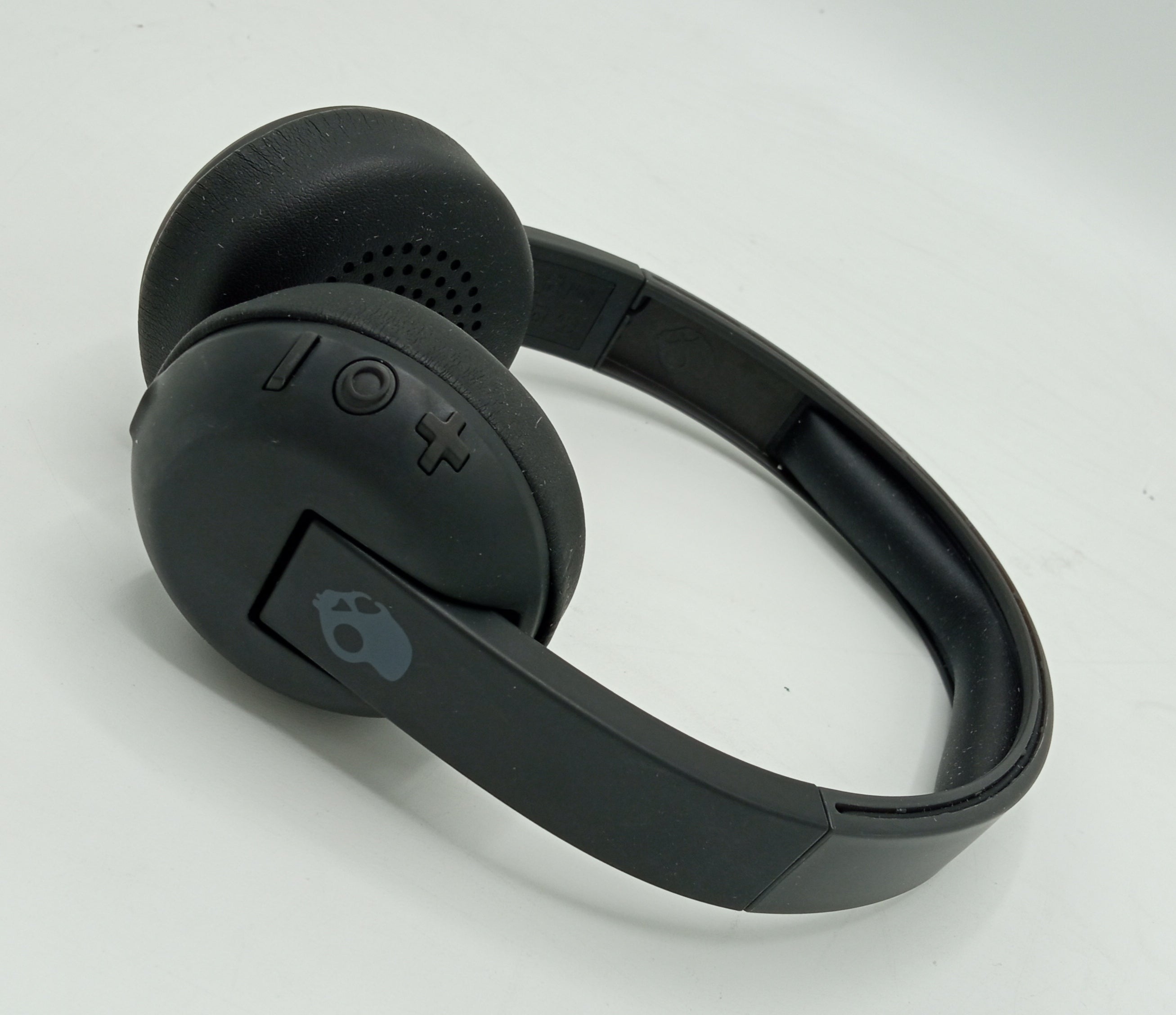 Skullcandy Uproar Wireless Bluetooth Headphones