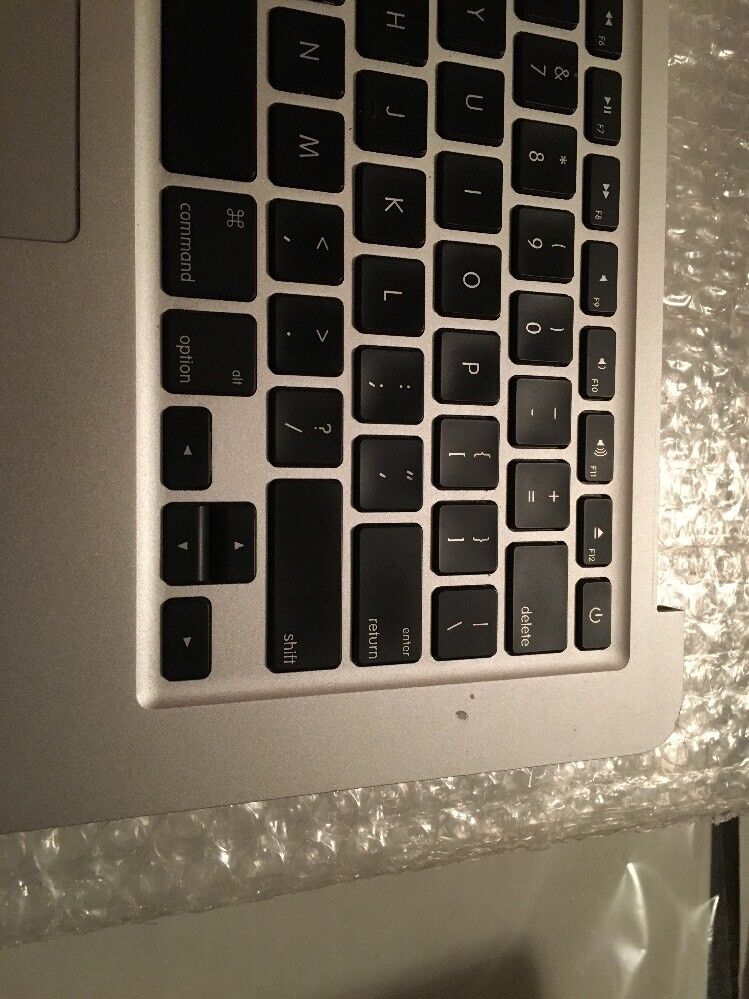 Macbook Air 13 (Late 2010) topcase, keyboard, logic board,Trackpad (not Working)