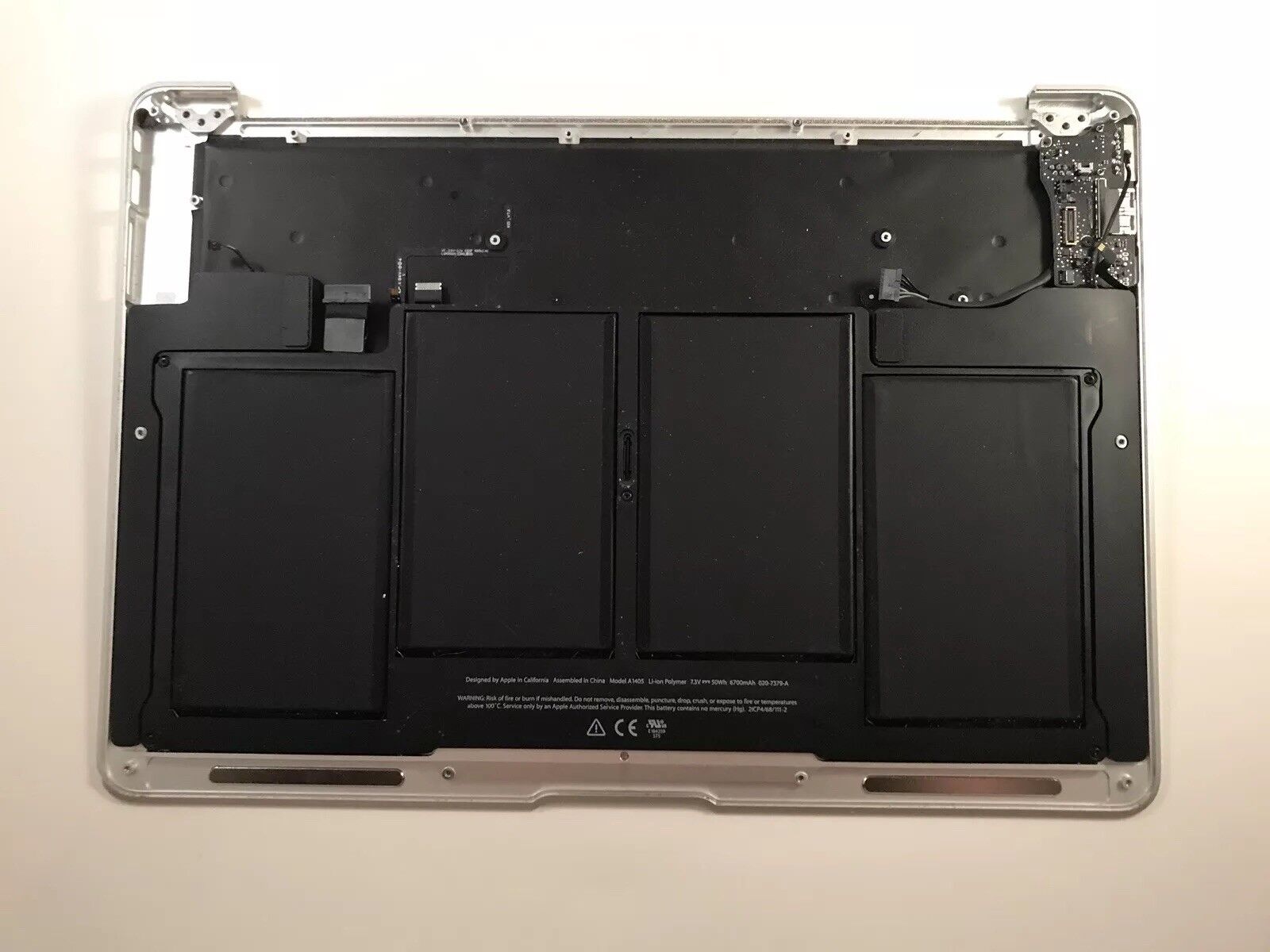 OEM Apple  MacBook Air 13" 2012 Topcase TrackPad - Battery