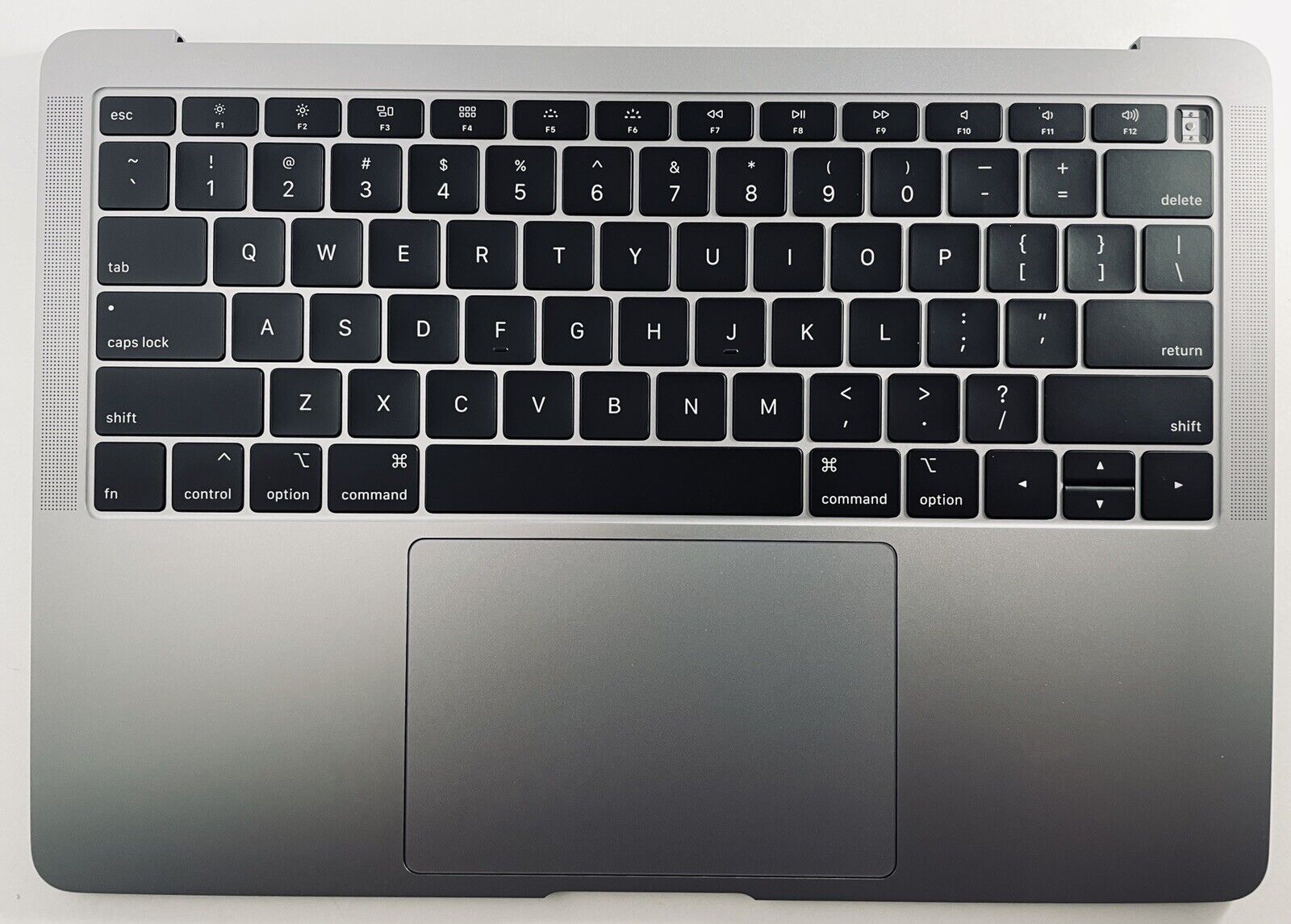 l MacBook Air 13" 2019 A1932 Keyboard Top Case with genuine Battery Space Gray