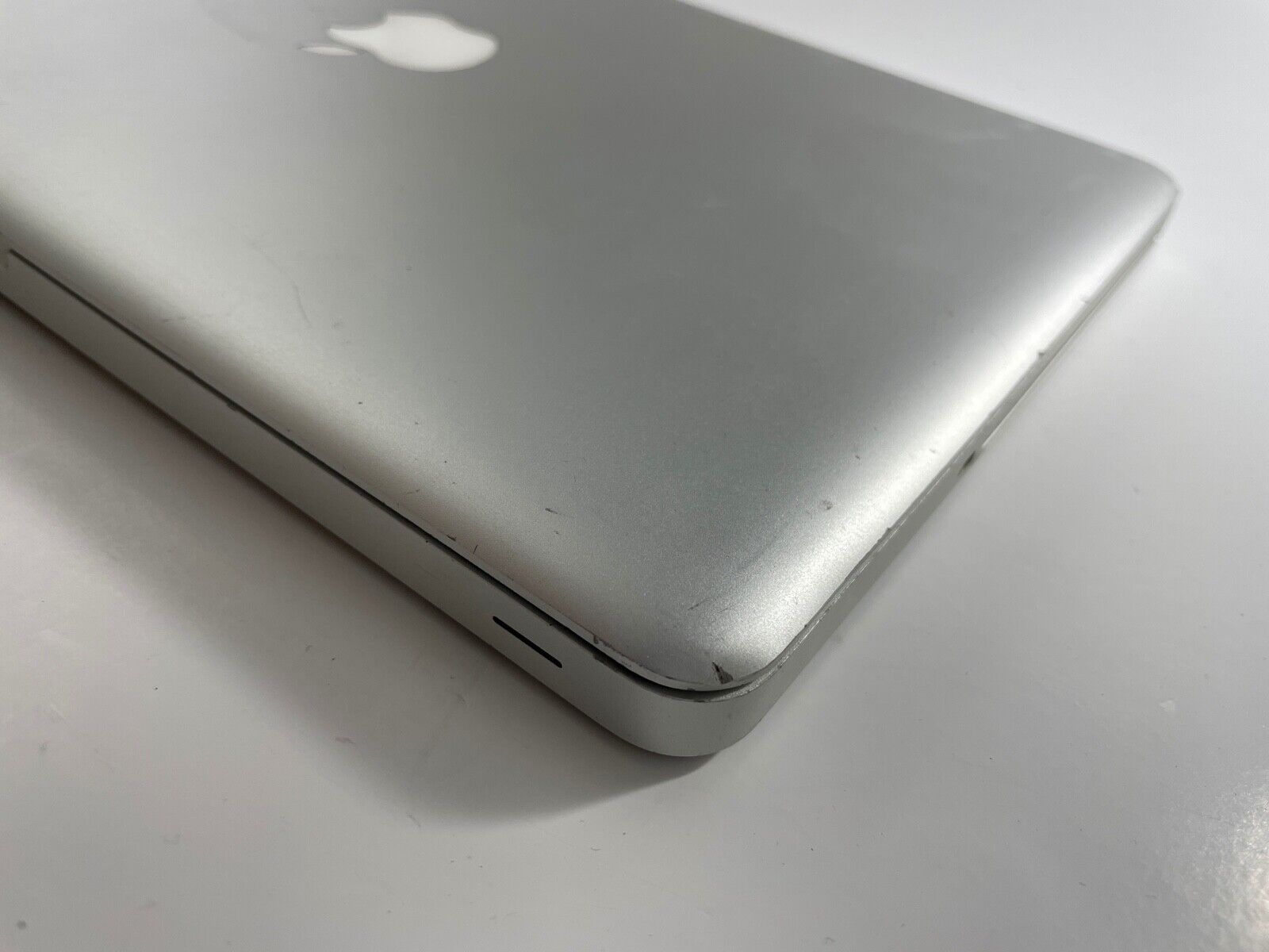 MacBook Pro 13" Mid 2012 works - 500 hdd included  - READ AD no logic board