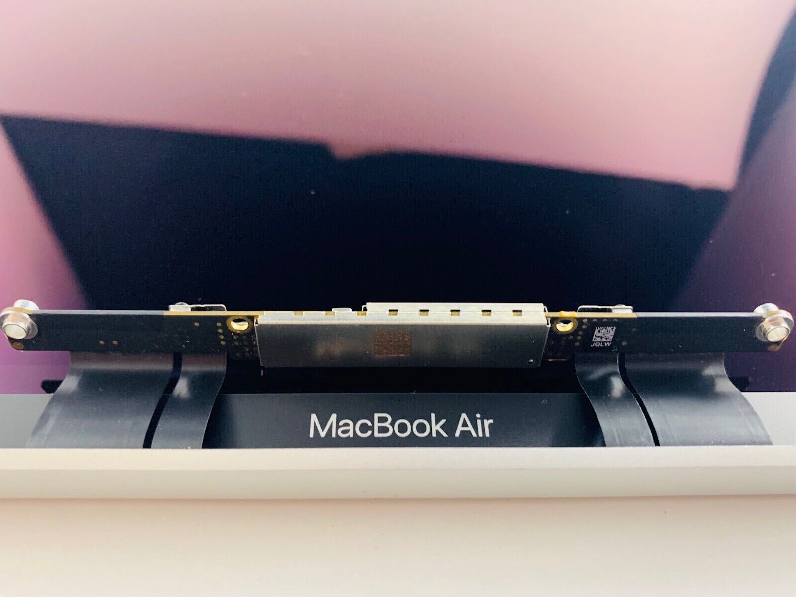 Real Genuine Apple 13" Silver Retina LCD MacBook Air A1932 2019 1 year warranty