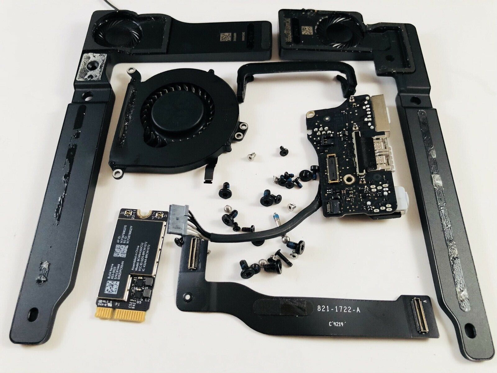 MacBook Air 13 WiFi -  Speakers io Board  - Screws 2013 2014 2015  2017 flexe