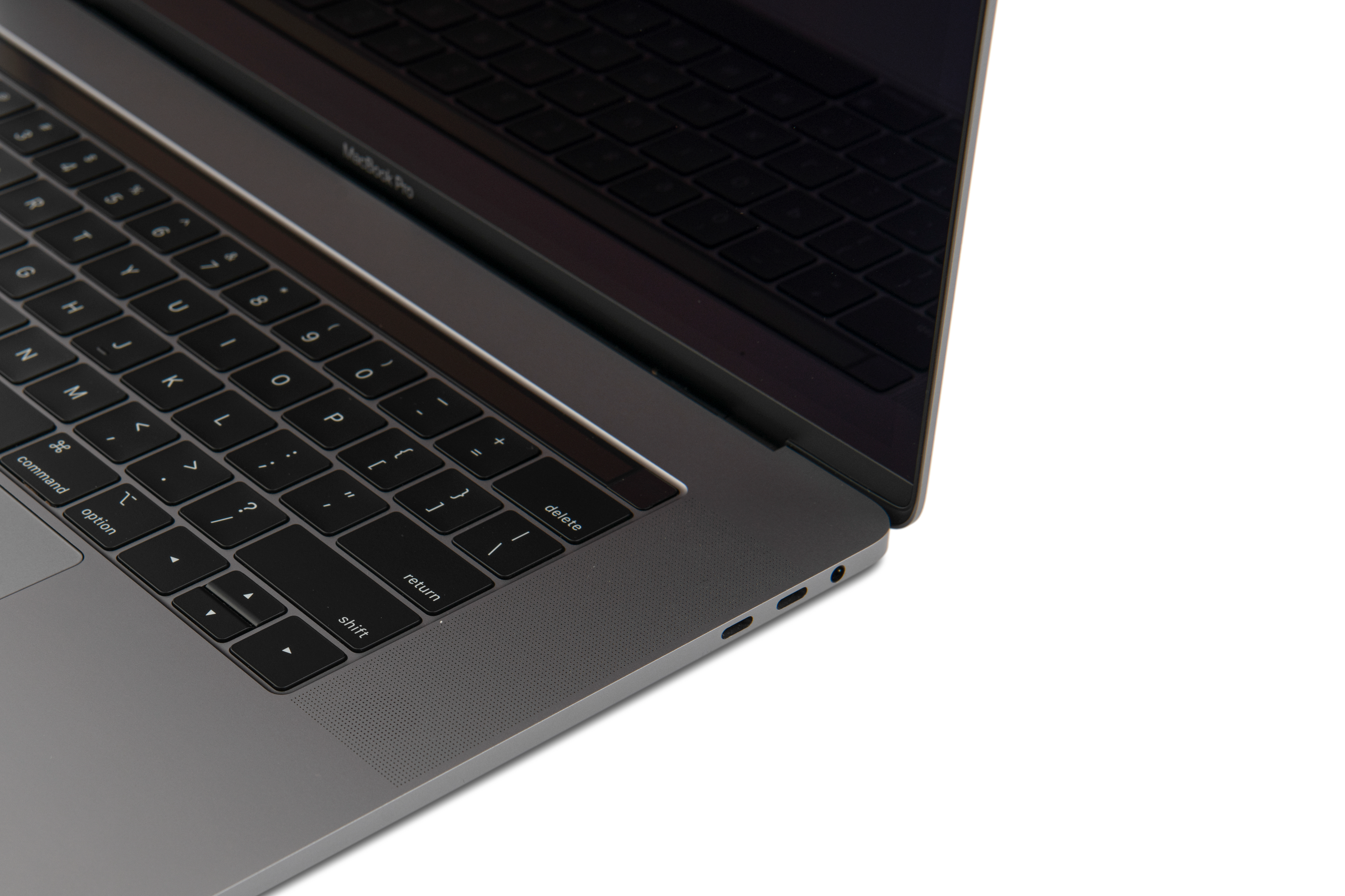 MacBook Pro 2018 | 15 inches | Intel Core i9 2.9 GHz MacBook Pro 2018 | 15 inches | Intel Core i9 2.9 GHz