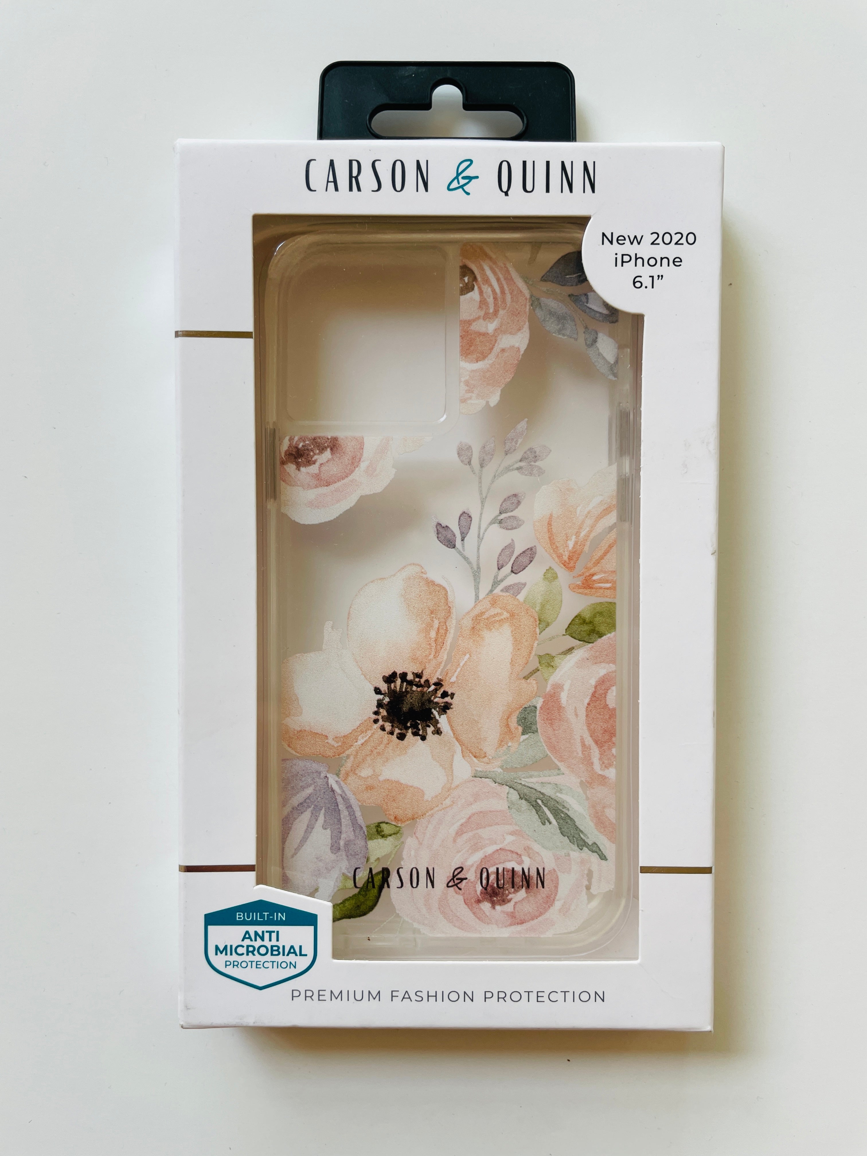 Carson & Quinn Dusty Floral Case