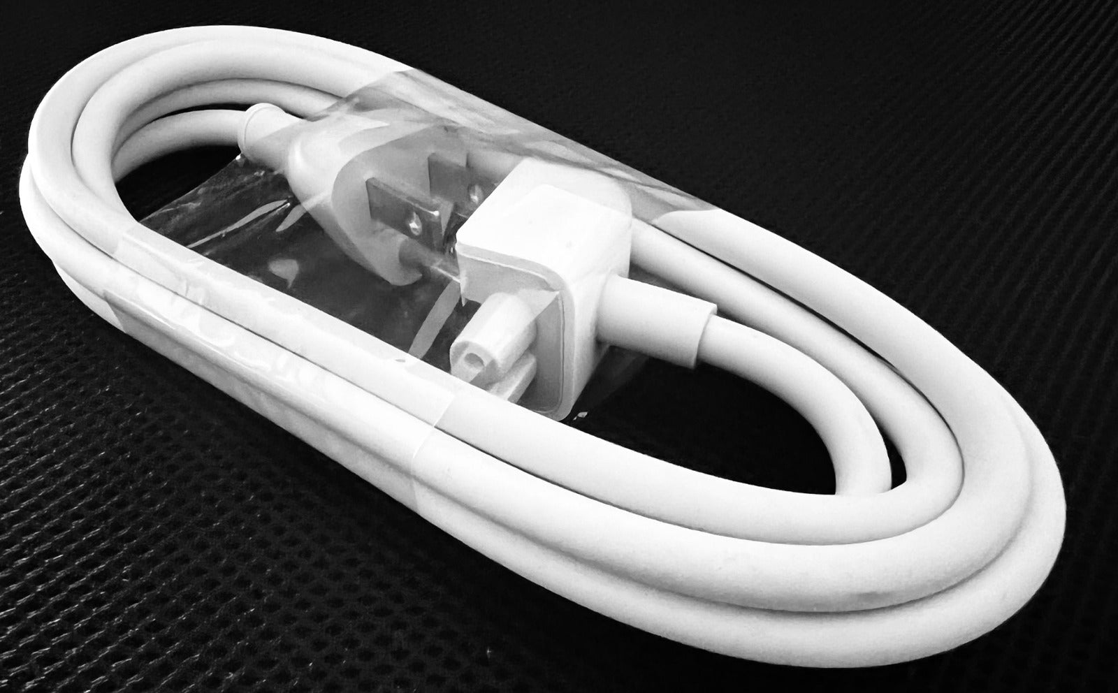 6 Feet US Extension Cord Cable For all Apple MacBook Pro & Macbook air chargers / Power Adapter